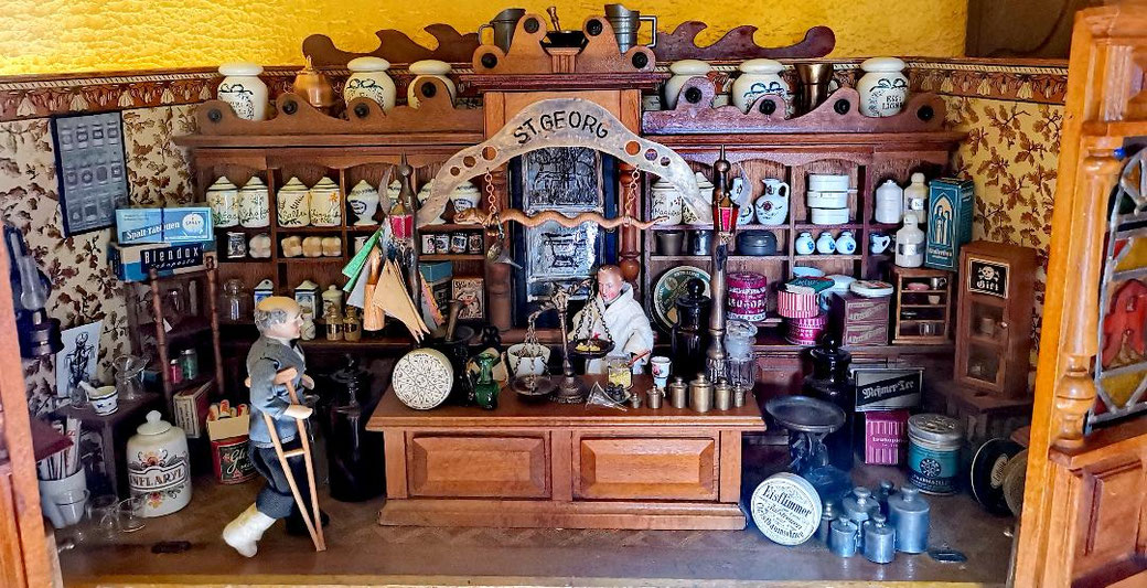 Puppenhaus Apotheke
