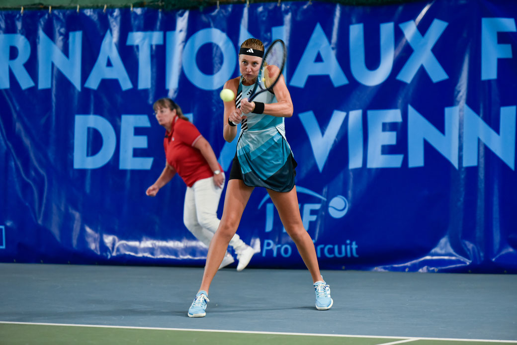 Kristina MLADENOVIC au bout du suspens ! Crédit photo : IFV