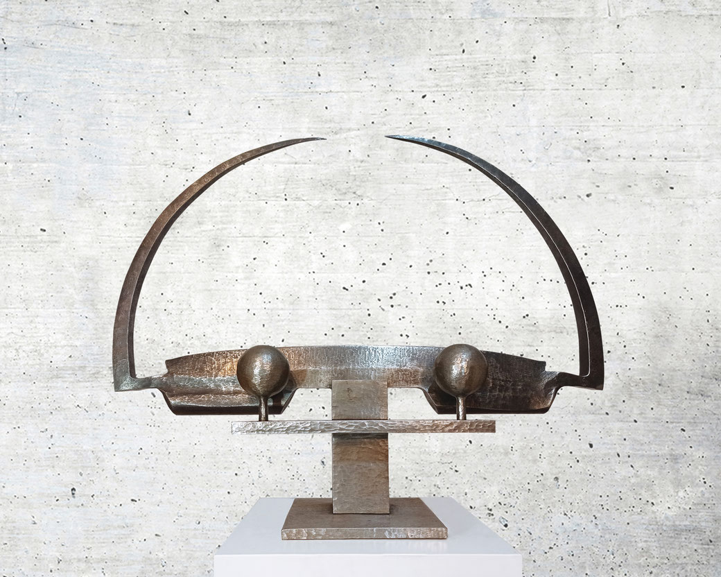 hitschold-daat-skulptur-stahl-metall-abstrakt-raumlinear