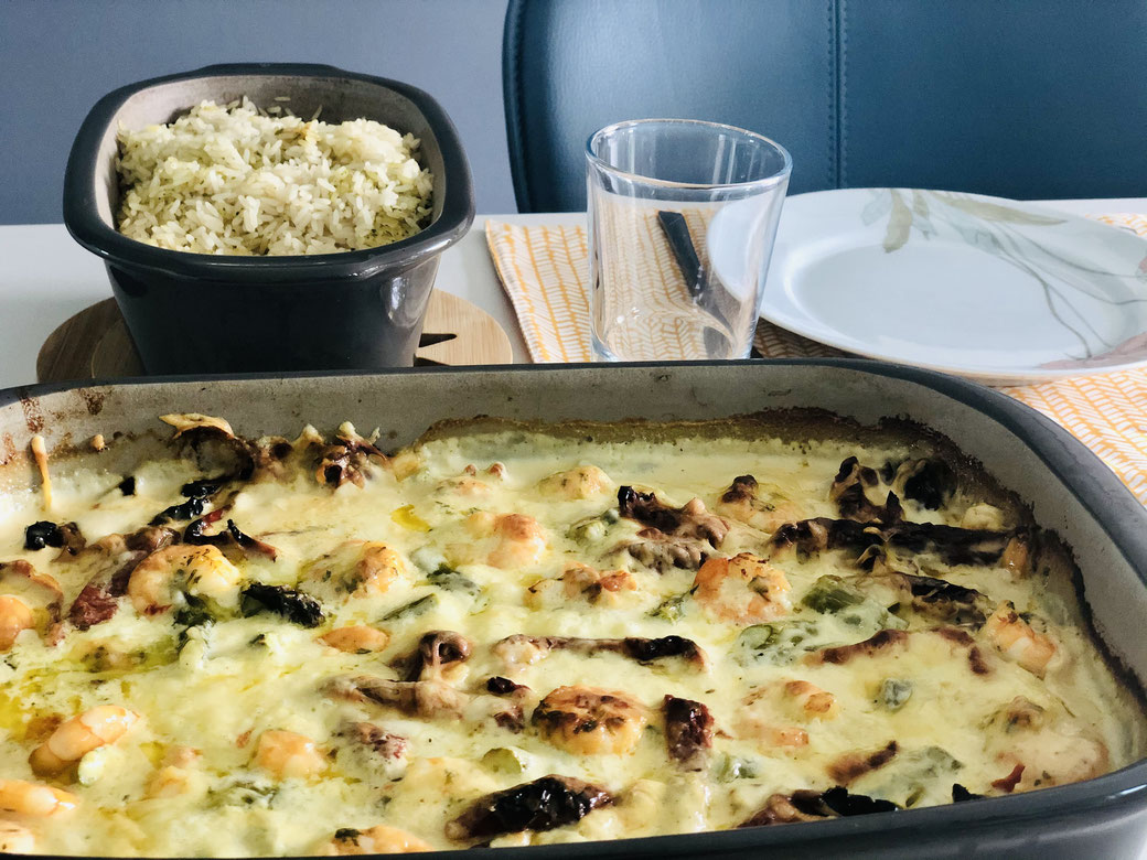 Ein komplettes Menü aus dem Backofen - Grüner Spargel mit Garnelen und Reis als Beilage