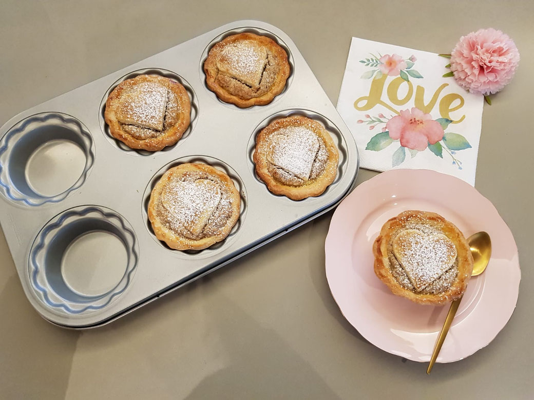 Die leckersten Apfel-Nuss Pies/Tarte aus der Pamperedchef Mini-Pieform.