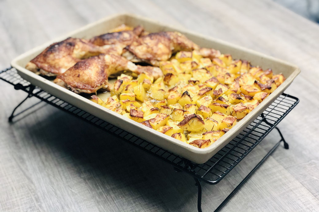 Mittagessen ohne Aufwand aus dem Backofen - natürlich in meiner Stoneware dem Ofenzauberer zubereitet.