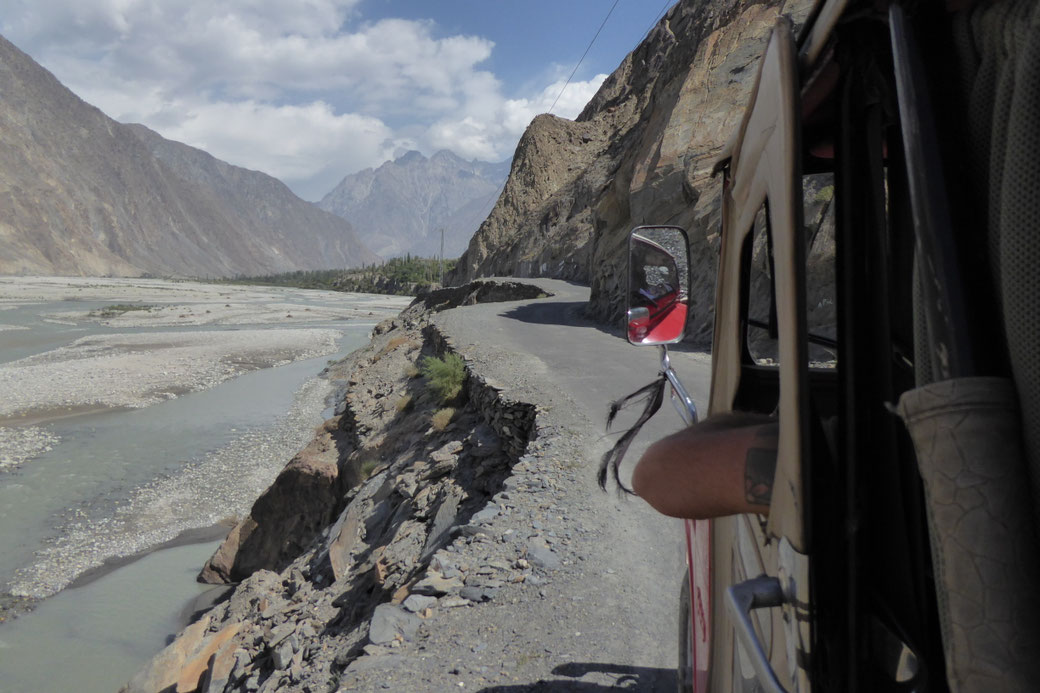 The drive up to Ishkoman