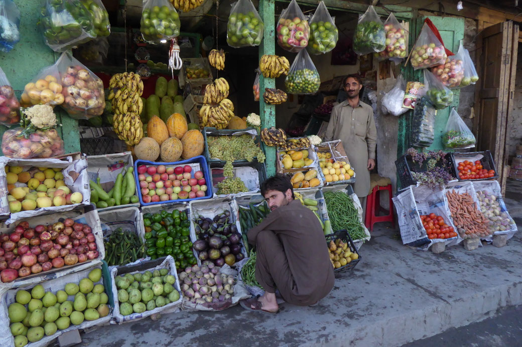 Fruit shop in Gilgit