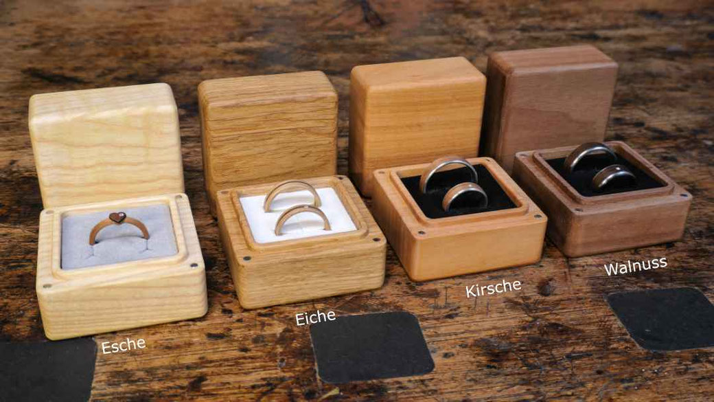 Schmucketui aus Holz, Massivholz 4Cases Kirsche, Nuss Eiche, Schatulle aus Holz,, Aufbewahrung Geschenkverpackung für Ringe, Holzringe, holzliebe, Verlobungsring, Hochzeitsring, Trauring aus Holz  www.holz-liebe.at