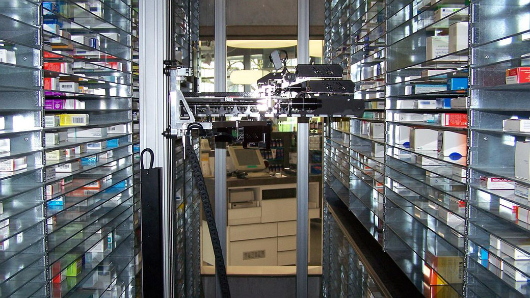 Kastanien Apotheke ROWA automatisiertes Apothekenlager