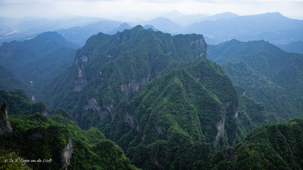 Zhangjiajie Tianmen Mountain