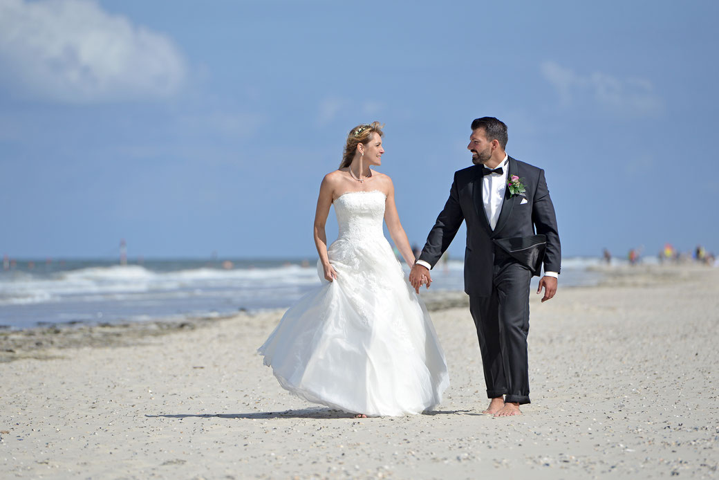 Hochzeit Baltrum, Fotograf Baltrum, Heiraten Baltrum, Hochzeitsfotos Baltrum, Hochzeitsfotograf Baltrum, Inselfotograf, Nordseefotograf, 2016, 2017, Insel, Strand, Ostfriesland, Meer, Strandkorb, Trauzimmer, Standesamt, Kirche, Nordsee
