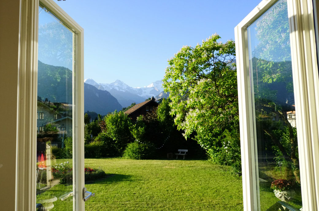 Eiger Mönch Jungfrau view from living room