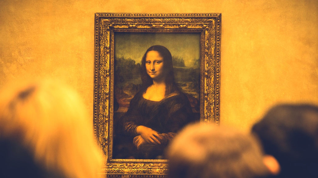 Mona Lisa by Leonardo da Vinci at the Louvre Museum. How does she do it?