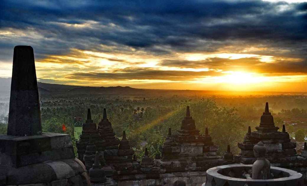 Borobudur Temple (Magelang)