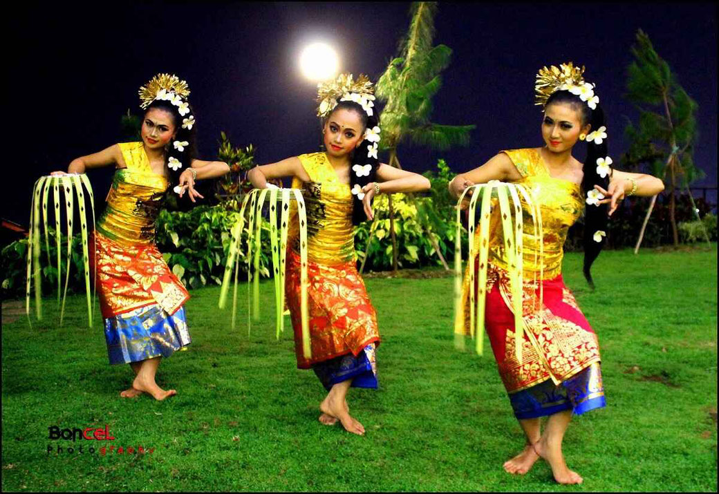 Bali dances