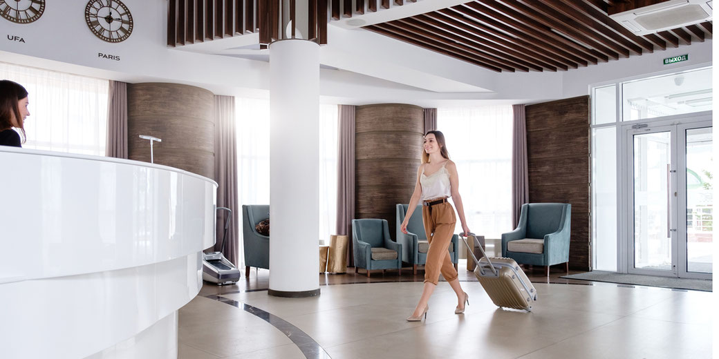 Eventbesucher im Hotel