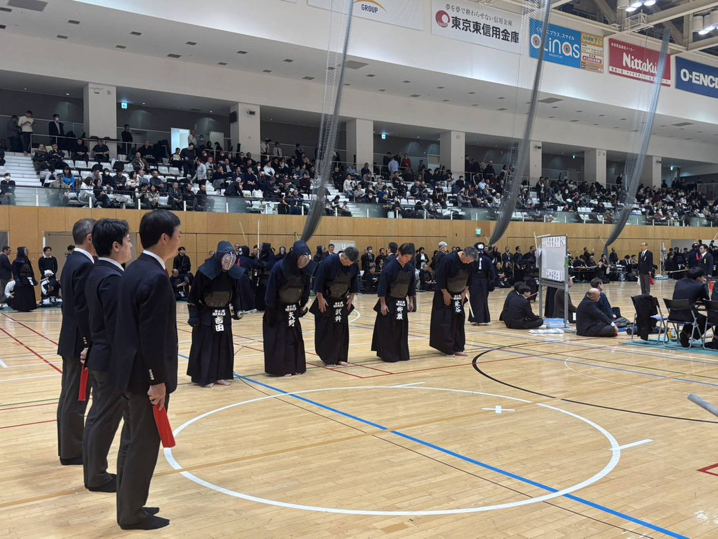 男子Ⅱ部の試合前