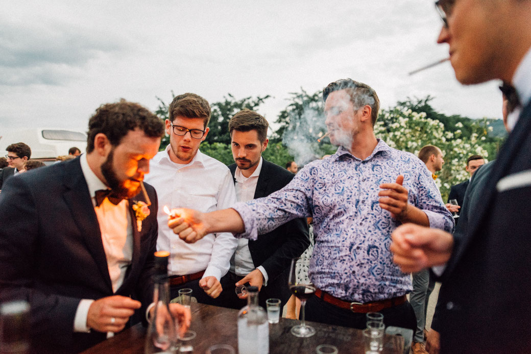 Hochzeitfotograf in Freiburg Tomo Takemura, Weingut Köbelin