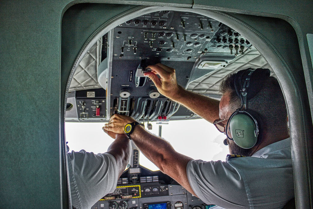 Organiser un Enterrement de Vie de Jeune Fille ou Garçon - En hydravion - Crédit photo : Tous droits réservés
