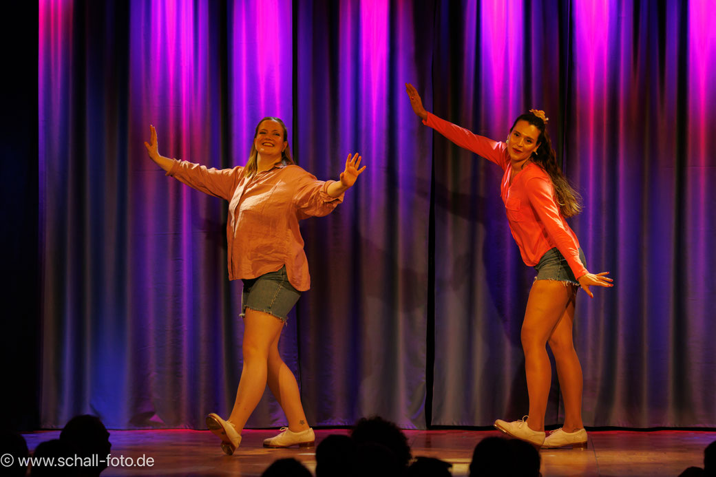 Stepptanzschule, Steptanzstudio, Steppen lernen für Anfänger und Wieder-Einsteiger München Munich Germany tapdance