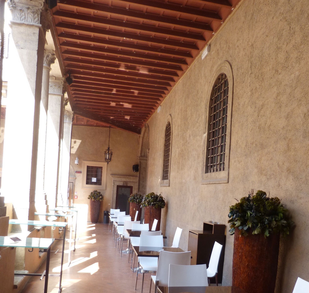 Das Café im Chiostro del Bramante 