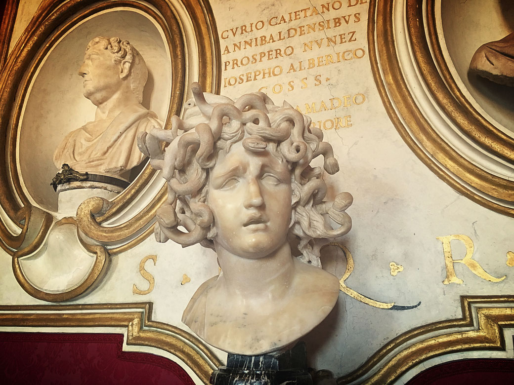 Medusa von Gian Lorenzo Bernini in den Kapitolinischen Museen 