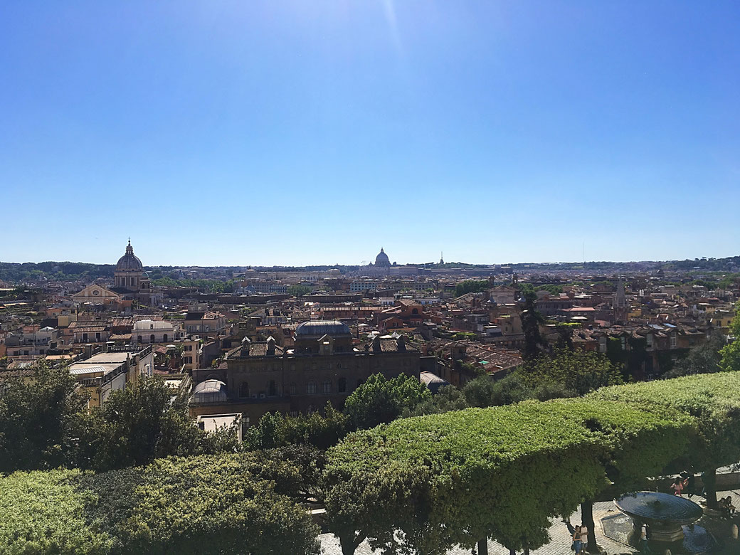 Ausblick von der Villa Medici auf Rom 