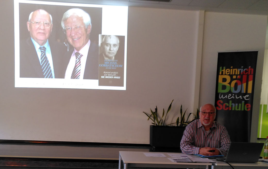 Bild: Jürgen Grässlin, Aula HBS (23.04.2026)