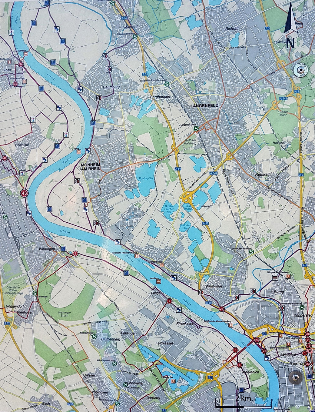 Am Werk in Dormagen steht eine Orientierungstafel am Knotenpunkt 34, hier der Überblick über die gesamte Tour