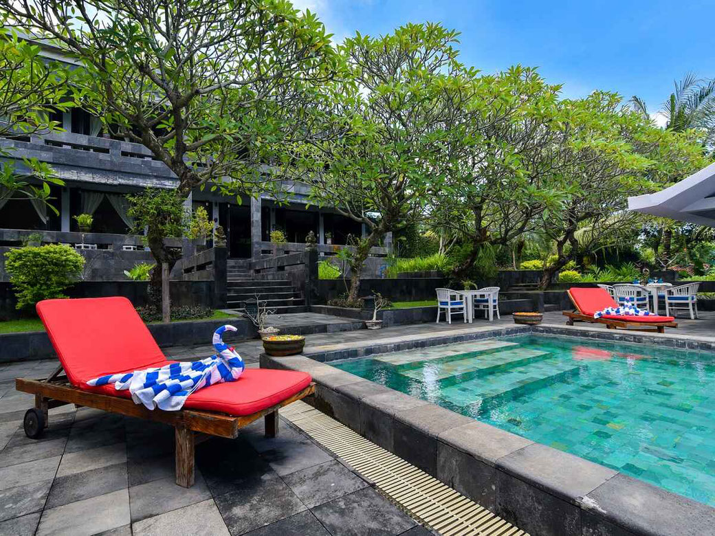 Lovina villa for sale
