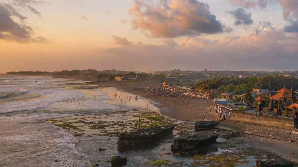 Echo Beach is een topbestemming voor surfers van elk niveau.