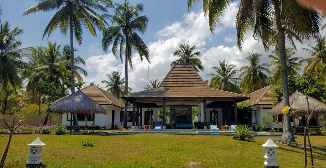 North Lombok villa for sale. For sale by direct owner