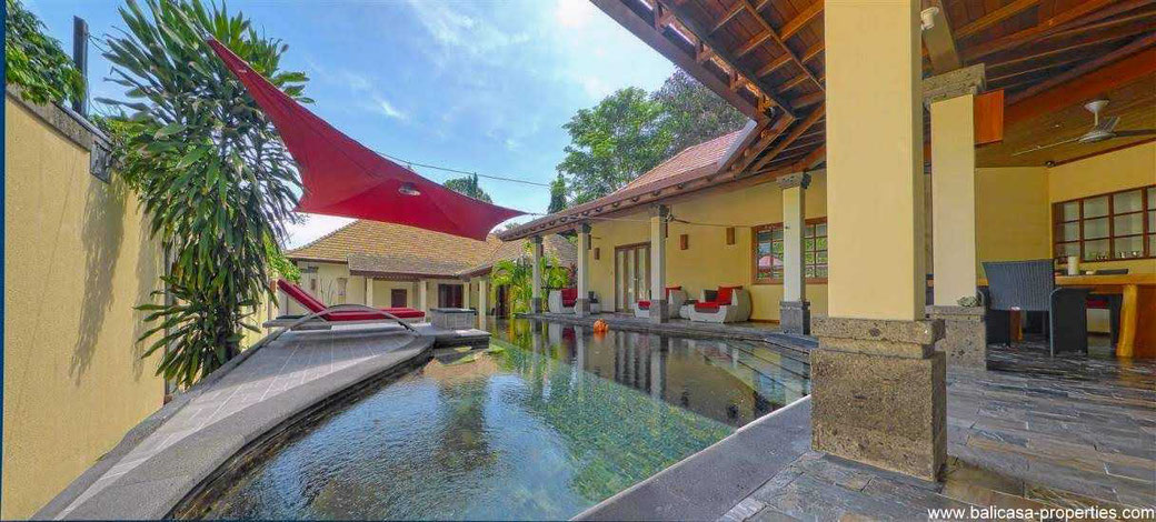 Sanur beach side villa for sale