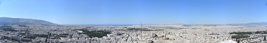 Blick über Athen von der Kapelle auf dem Lycabettus