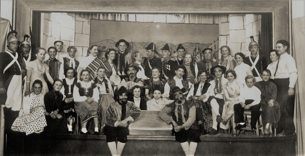 "Carmen", Theateraufführung 1956: Schauspieler und Orchester der Kolpingfamilie Eslohe