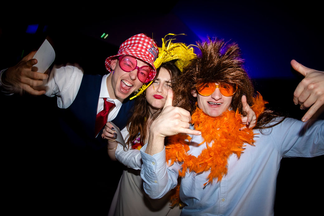 Je propose la location de photobooth à Montauban pour mariages, anniversaires, soirées d’entreprise et événements privés.