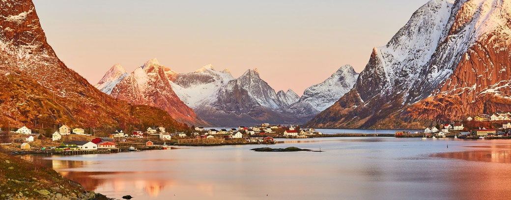 Lofoten in Norwegen in der Mitternachtssonne