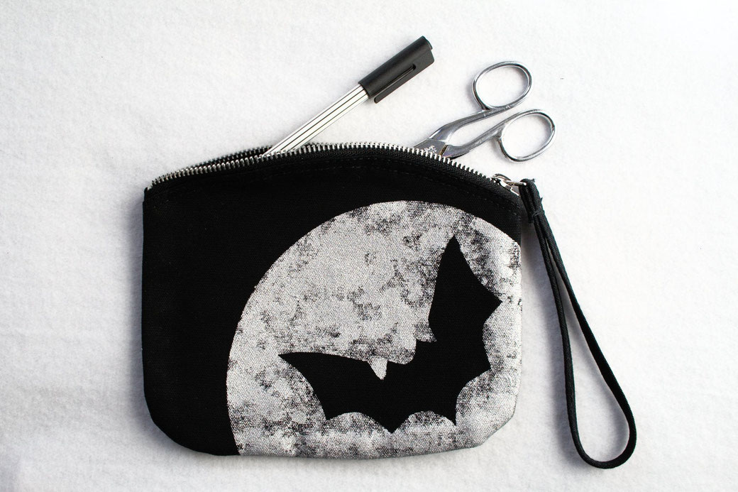 New stencil print zipper pouches - silver moon bat - Zebraspider DIY Anti-Fashion Blog