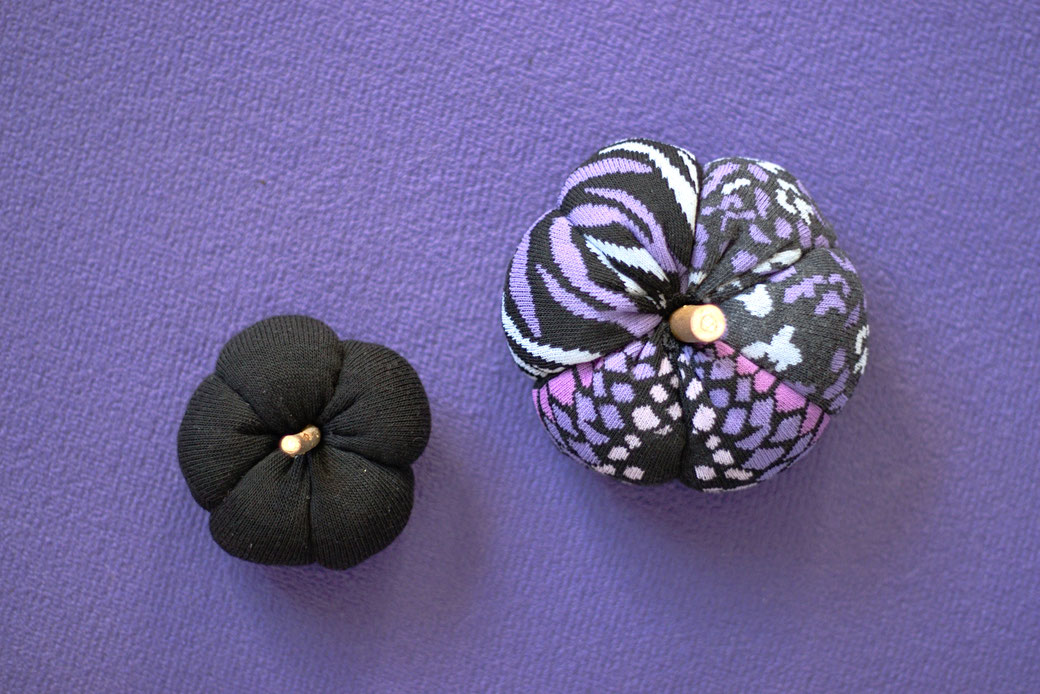 Sock Pumpkins in a different way - black and purple animal print (top view) - Zebraspider Eco Anti-Fashion