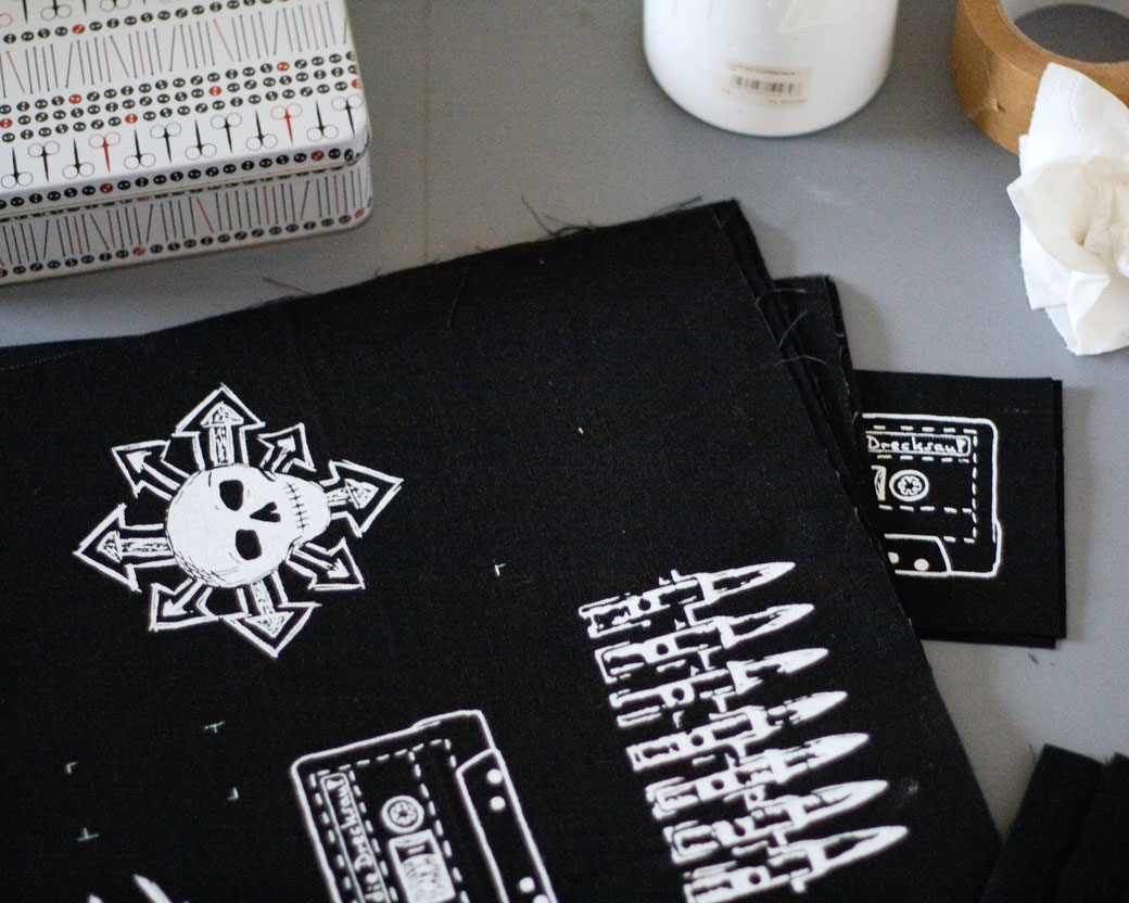 What's new with the patches? - freshly printed bullets, mixtape and chaos skull restock - Zebraspider DIY Anti-Fashion Blog