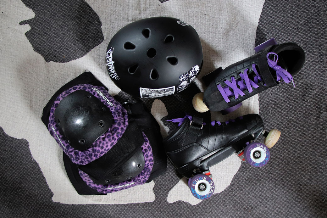 My new camera and other things I love - Roller Derby kit black purple punk & leopard -  Zebraspider Eco Anti-Fashion