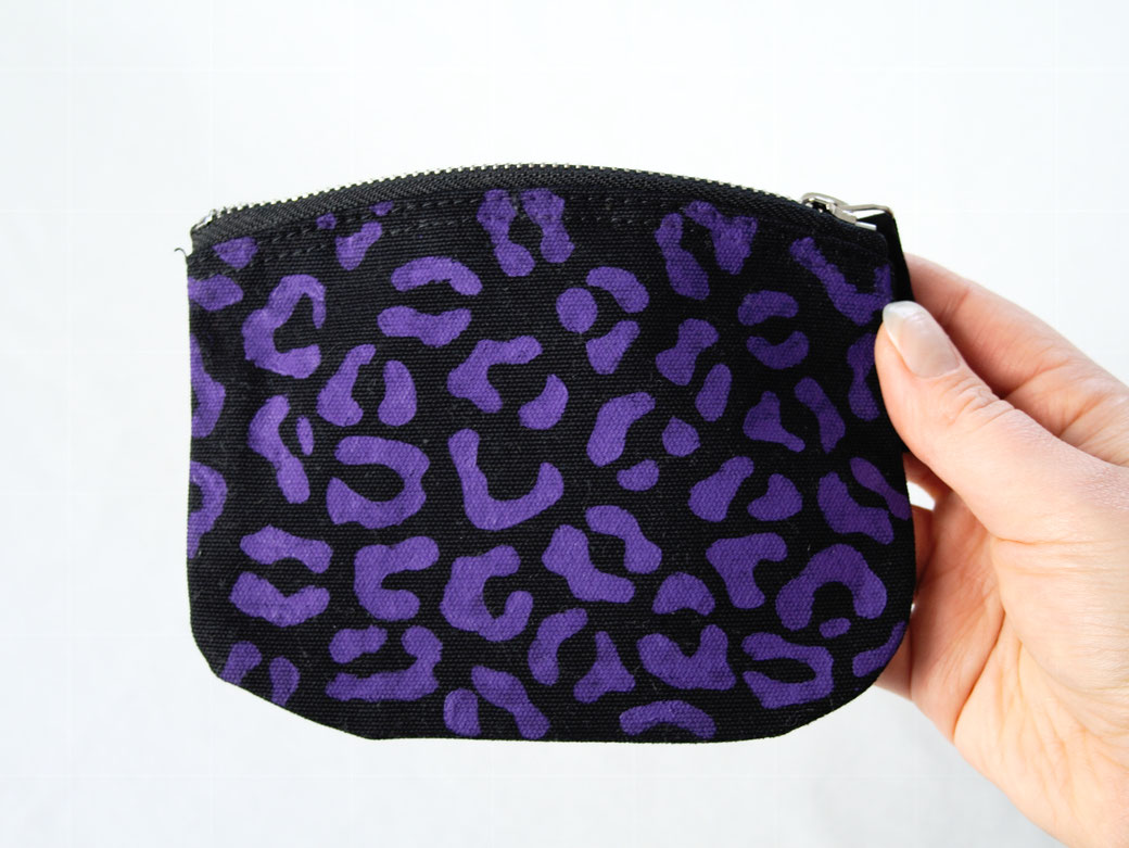 New stencil print zipper pouches - purple leopard coin purse - Zebraspider DIY Anti-Fashion Blog