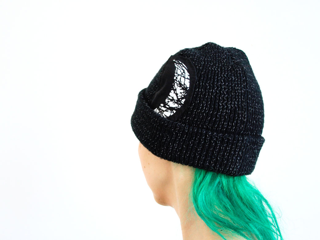 5 Unusual things that look better with patches - Night Sky beanie hat - Zebraspider Eco Anti-Fashion Blog