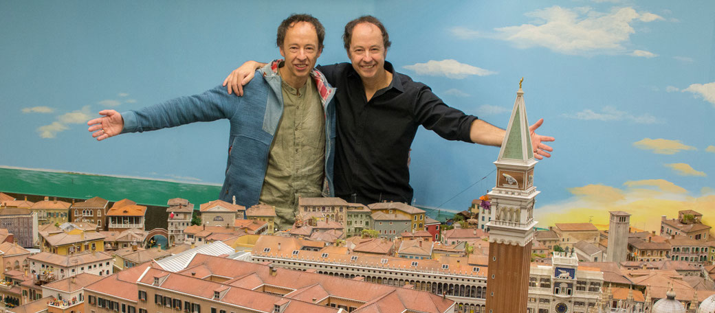 Zwillingsbrüder Gerrit und Frederik Braun (Gründer und Leiter des Miniatur Wunderlandes)