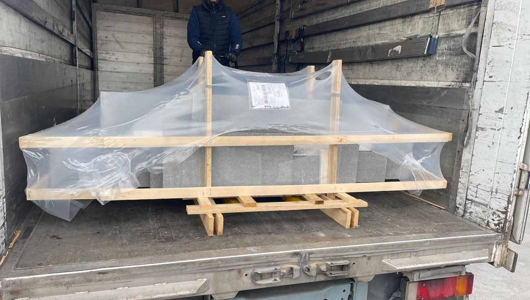 Verladen Innenfensterbänke aus Granit auf Kundenmaß gefertigt