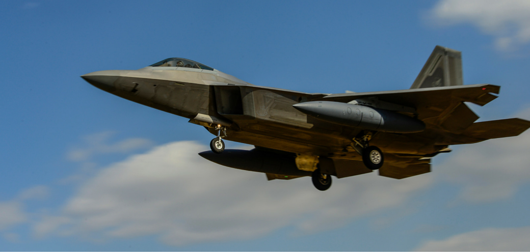 Uno dei quattro F-22 "Raptor" inviati alla Osan AFB. (Foto: USAF)