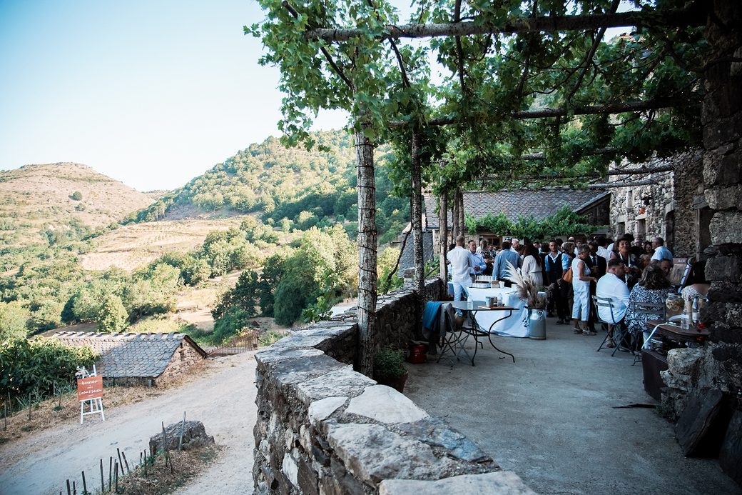 joli-mariage-dans-les-cevennes-DanslaConfidence