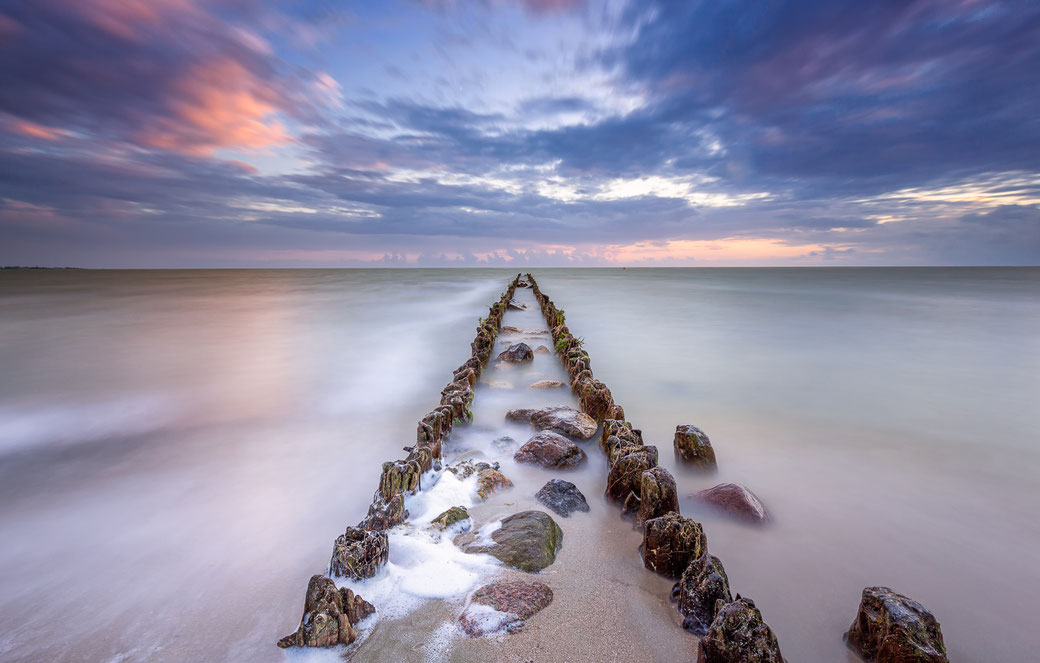 Long exposure IJsselmeerkust Hindeloopen © Jurjen Veerman