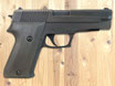 SIG SAUSER  P220　9㎜拳銃