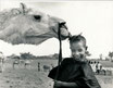 Enfant et chameau