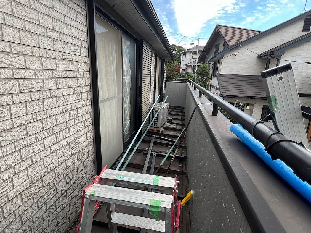 施工中