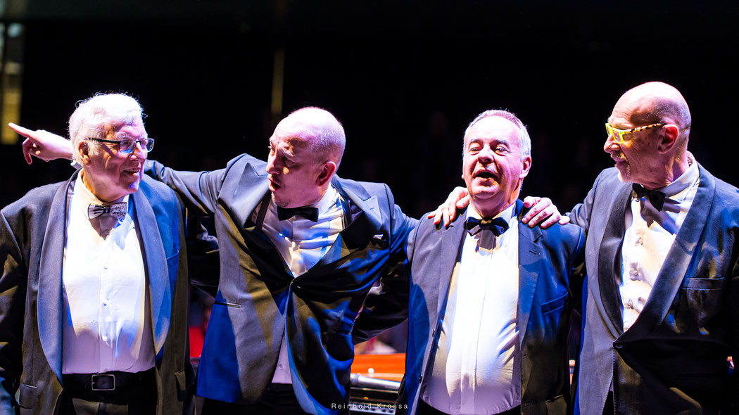 Von links Louis Mazetier, Chris Hopkins, Martin Litton und Dado Moroni