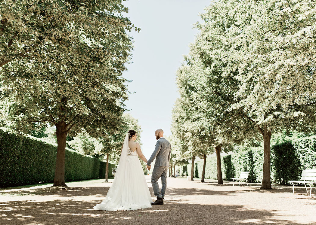 Ben Pfeifer (prämierter Fotograf) im Schloss Lichtenwalde ist Euer Hochzeitsfotograf für besondere Hochzeitsfotos im Schloss Lichtenwalde Niederwiesa bei Chemnitz 